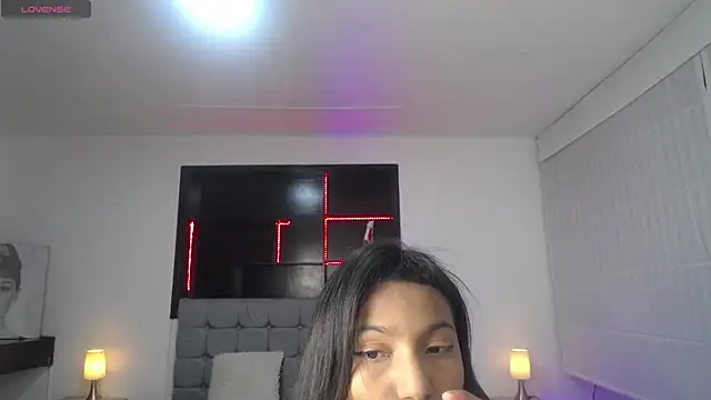 Snapshot of Wendy_1_ chatting on February 25, 2026, 3:05 am Wendy 1 online show from February 25, 2026, 3:05 am