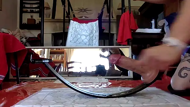 Snapshot of YONIYOGA chatting on March 29, 2026, 11:43 am YONIYOGA online show from March 29, 2026, 11:43 am
