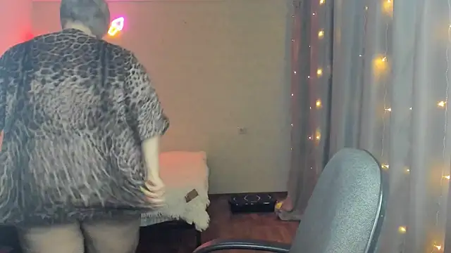 Mary-Leee online show from March 11, 2026, 6:52 am