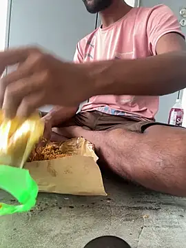 Snapshot of chavad-345 chatting on April 11, 2026, 7:24 am chavad-345 online show from April 11, 2026, 7:24 am