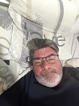 eruzam59000 online show from February 21, 2026, 4:30 pm