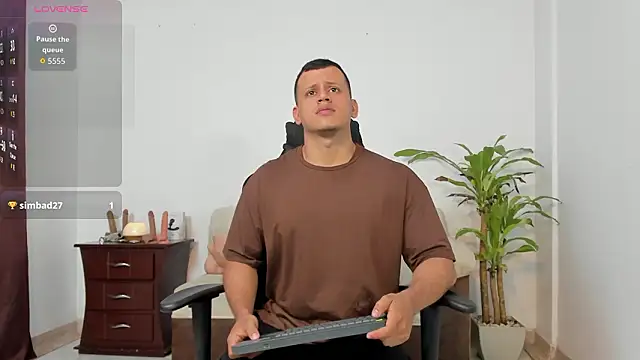 Alex towerss online show from February 27, 2026, 8:20 pm