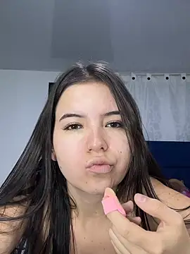 Oriana Voss online show from March 19, 2026, 11:14 am