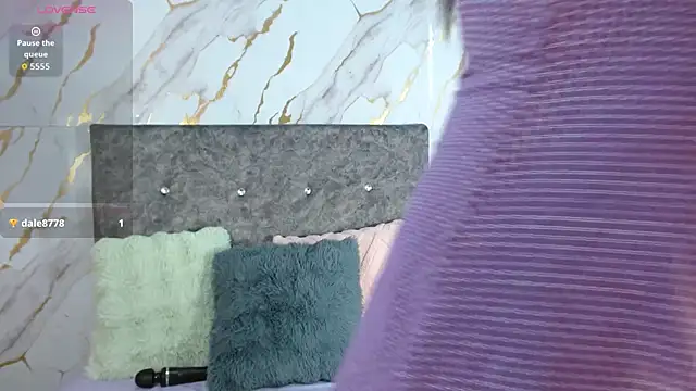 Anabelle bluee10 online show from April 11, 2026, 9:41 pm