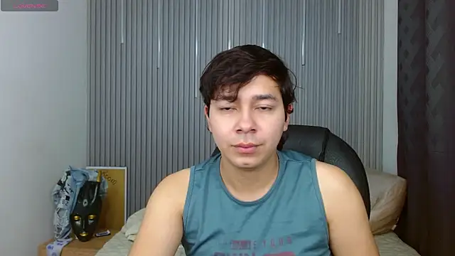 Julian Smith21 online show from June 18, 2026, 3:51 am