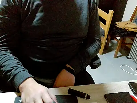 Snapshot of pozitiva000 chatting on February 21, 2026, 7:26 pm pozitiva000 online show from February 21, 2026, 7:26 pm