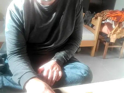 Snapshot of pozitiva000 chatting on April 5, 2026, 2:58 pm pozitiva000 online show from April 5, 2026, 2:58 pm