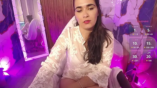 Snapshot of Loren_Tay chatting on March 3, 2026, 2:28 am Loren Tay online show from March 3, 2026, 2:28 am