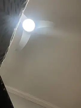 Cristal2342 online show from February 28, 2026, 7:59 pm