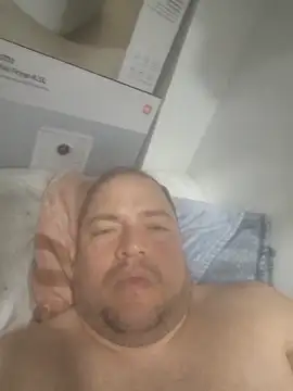 elcaste69 online show from March 23, 2026, 4:55 pm