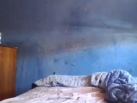 Snapshot of Soylilayblue chatting on February 24, 2026, 5:00 pm Soylilayblue online show from February 24, 2026, 5:00 pm