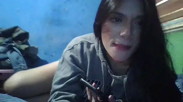 Soylilayblue online show from March 21, 2026, 6:18 am