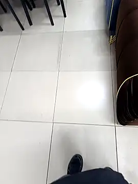 Snapshot of KADINDELISI34 chatting on February 28, 2026, 8:04 am KADINDELISI34 online show from February 28, 2026, 8:04 am