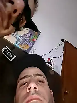 joyboyAct online show from April 15, 2026, 7:58 pm