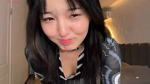 minnie joy online show from June 19, 2026, 12:53 pm
