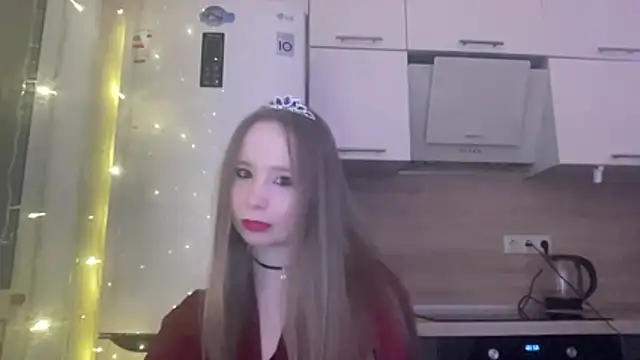 Snapshot of cutefoxieee chatting on March 10, 2026, 5:40 pm cutefoxieee online show from March 10, 2026, 5:40 pm