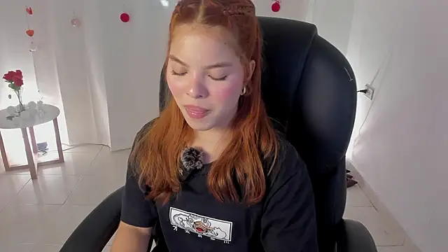 Snapshot of everyh_1 chatting on February 25, 2026, 10:19 pm everyh 1 online show from February 25, 2026, 10:19 pm