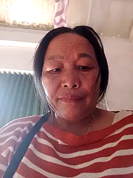 Snapshot of heesuu11 chatting on March 1, 2026, 4:03 am heesuu11 online show from March 1, 2026, 4:03 am