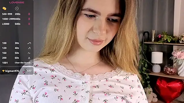 JeanaTownsend online show from April 8, 2026, 10:04 am