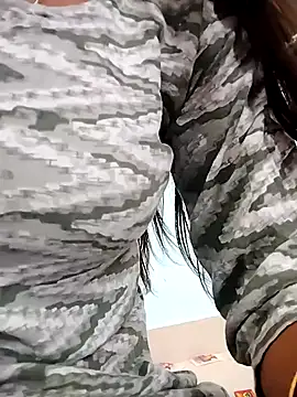 Karishma 88 online show from April 6, 2026, 6:14 am