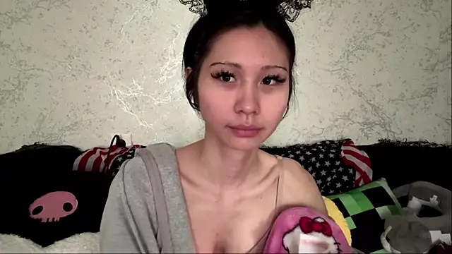Snapshot of kishagrayone chatting on May 24, 2026, 1:05 pm kishagrayone online show from May 24, 2026, 1:05 pm