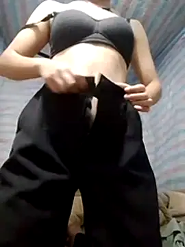 Lala-labu online show from April 17, 2026, 11:30 pm