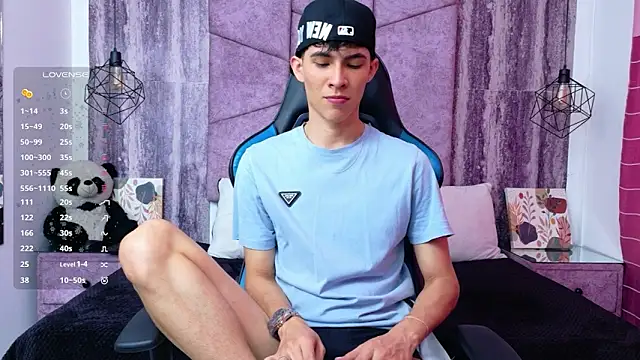 AronTawers online show from May 26, 2026, 7:32 pm
