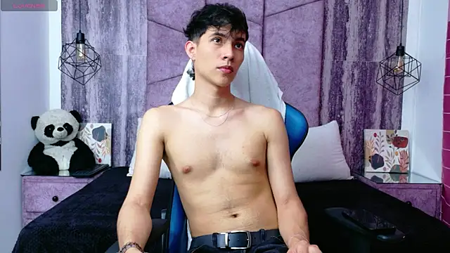 AronTawers online show from June 2, 2026, 9:06 pm