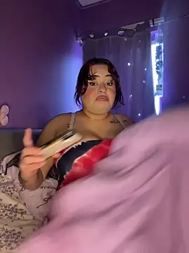 Snapshot of lamami24k chatting on March 3, 2026, 8:48 pm lamami24k online show from March 3, 2026, 8:48 pm