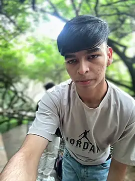 Snapshot of The_Conquer chatting on March 23, 2026, 7:51 pm The Conquer online show from March 23, 2026, 7:51 pm