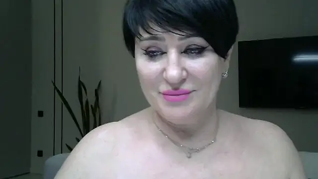 Snapshot of Kleotempt chatting on March 31, 2026, 11:49 pm Kleotempt online show from March 31, 2026, 11:49 pm