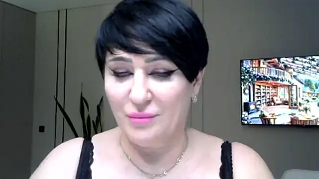 Snapshot of Kleotempt chatting on April 2, 2026, 11:46 pm Kleotempt online show from April 2, 2026, 11:46 pm