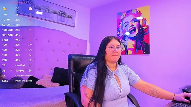 sienna cavalli online show from February 26, 2026, 12:26 pm