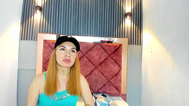 Snapshot of ESTHEER_VARGAS chatting on March 3, 2026, 7:53 pm ESTHEER VARGAS online show from March 3, 2026, 7:53 pm