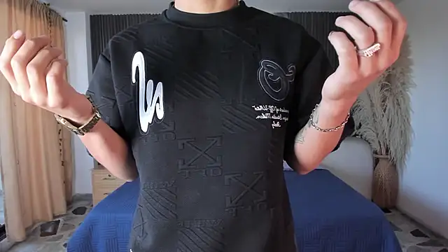 DylanRoyce  online show from March 19, 2026, 12:20 pm