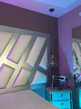 Ashleeyprincess01 online show from April 17, 2026, 11:46 am