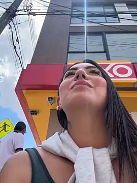 Arianna L8 online show from March 1, 2026, 5:15 pm