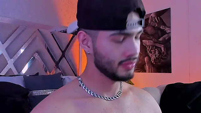 Vincentblack online show from April 19, 2026, 4:12 am