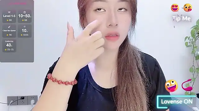 Snapshot of Baixi-01 chatting on April 26, 2026, 4:32 am Baixi-01 online show from April 26, 2026, 4:32 am