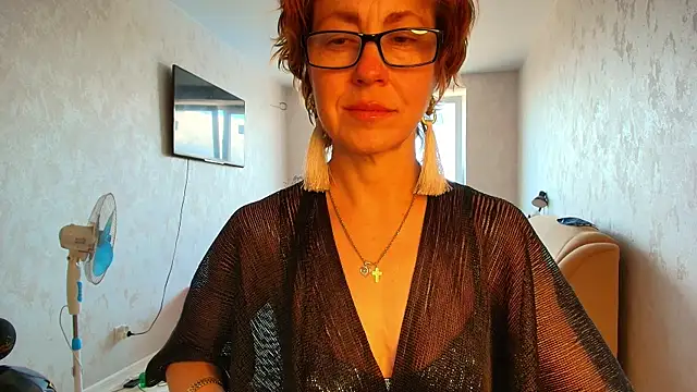 LioraWeiss online show from May 29, 2026, 7:17 am