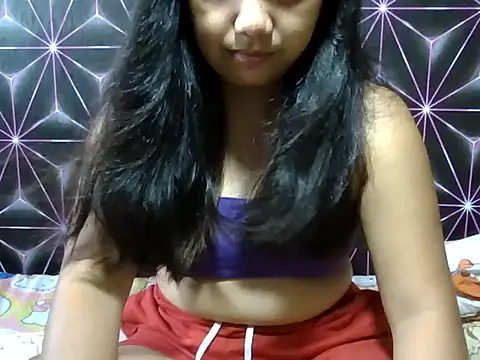 Flowerbebe online show from March 11, 2026, 6:30 am