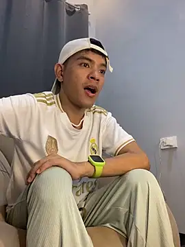 asian darlingcummersxXx online show from March 1, 2026, 1:46 pm