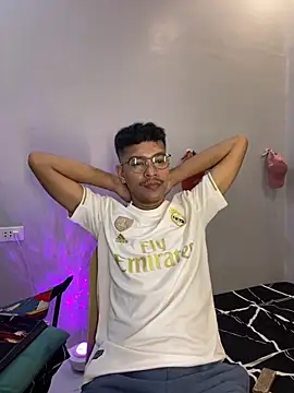 asian darlingcummersxXx online show from April 14, 2026, 1:11 am