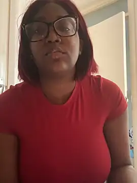 sweetzberri2 online show from March 3, 2026, 2:56 pm