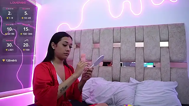 liasuaza online show from March 19, 2026, 12:09 pm