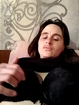 Stellary3752 online show from April 18, 2026, 11:47 am