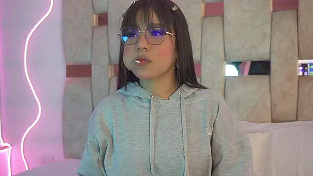 Petitte Mussa online show from March 31, 2026, 3:41 am