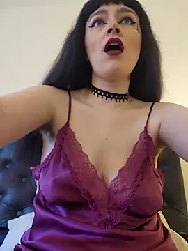 Mommynatrix online show from April 30, 2026, 6:14 pm