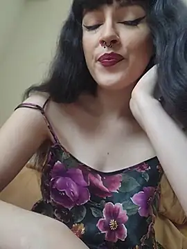 Snapshot of Mommynatrix chatting on June 2, 2026, 3:47 pm Mommynatrix online show from June 2, 2026, 3:47 pm