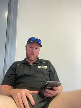 Snapshot of Freddybobby chatting on March 4, 2026, 8:31 am Freddybobby online show from March 4, 2026, 8:31 am